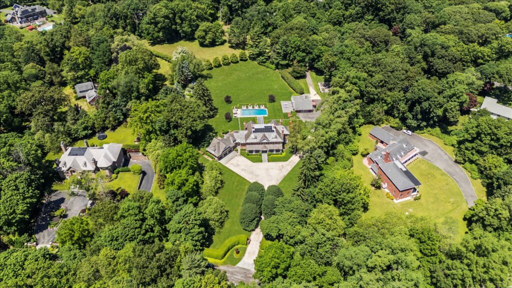 095-DJI_20240615121951_0010_D 095-DJI_20240615121951_0010_D